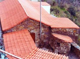 Authentic Canarian House in the center of Gran Canaria, chata v destinaci Tejeda