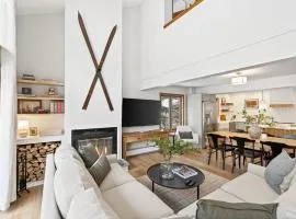 Updated 3BR Townhome Across From Holiday Valley