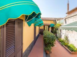 Casa Vacanze vicino Etna - Natura dell'Etna, ξενοδοχείο σε Belpasso