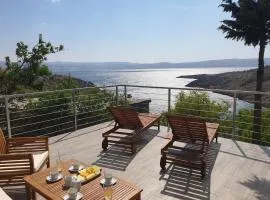 Wohnung In Cesarica Mit Privater Terrasse