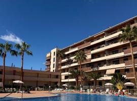 Türkiz Kánaán Apartman, hotel in Puerto de Santiago