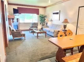 Swiss Zermatt 2BR Family Villa with Kitchen Near Park City & Deer Valley Ski Resorts - 8789