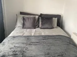 wellington stay home