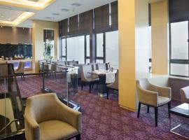 Holiday Inn Wuhan Riverside by IHG, accommodation in Wuhan
