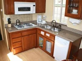 Lighthouse Pointe Resort, ξενοδοχείο σε Point Arena