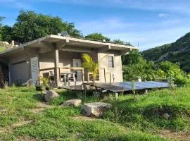 Cozy Peaceful Haven on Hilltop