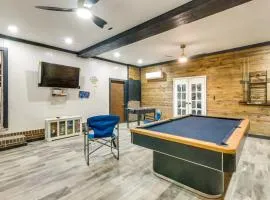 Stocked Pond Country Retreat in Oglethorpe!