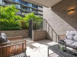 Stay and Play the Dickson Way