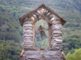 Casa San Cristoforo Studio, hotel en Maggia