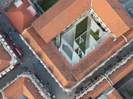 烟台朝阳文保艺术酒店