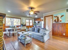 Lakefront Eucha Escape with Views and Boat Slip!, hotel in Eucha