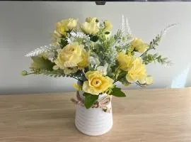 Family-friendly 2BD 2BA 2 Parkings Honolulu Home