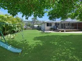 Copa Beach House - Family