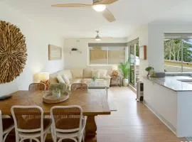 Marese 6 - Cosy and Tranquil Beachfront Unit