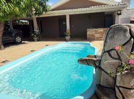 Casa ampla e confortável próxima ao shopping pátio, hotel in Boa Vista