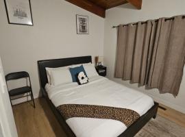 P&N Suites - Queen Room- DUBAI, penzion v destinaci Edmonton