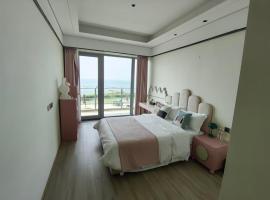Huazhu Luxury Seaview Villas in Qingdao Longwan, ξενοδοχείο σε Huangdao