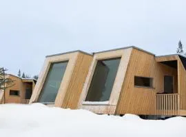 Lapland Glow Hotel Chalets