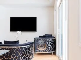 Modern Stylish Retreat