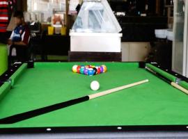 Apartment 550 Suites, hotel v destinaci Abudža