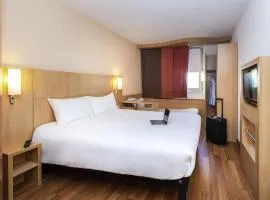 ibis Lyon Est Chaponnay