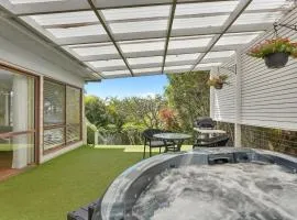 Scenic Escape Spa , Pet Friendly Accom Holidays