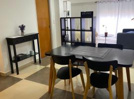 Apart Duclout Monte Grande a 15 minutos del Aeropuerto, hotel in Monte Grande