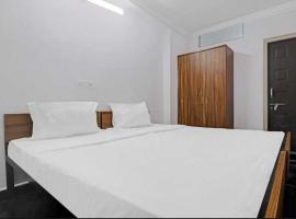 Hotel O White Carnations Hotels, Hotel in Gachibowli