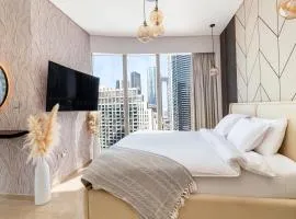 Vilamor Exclusive 2BR Burj Khalifa View, Downtown Dubai, Infinity Pool