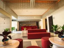 Jinjiang Inn Select Wuhan Optics Valley Avenue Lingjie Road Institute of Communications