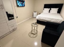 Joy House, hotel in Cape Town