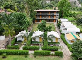 Wild Vista Marchula Resort, hotel v destinaci Nainital