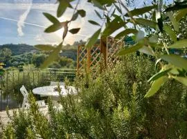 ROSMARINO - Comodità e tranquillità con Giardino e Parcheggio