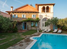 Dobrinja Residence - A boutique hideaway, khách sạn ở Marezige