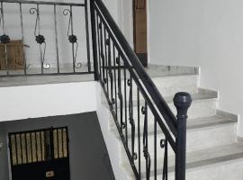 Draw me a Camel, lejlighed i Douz