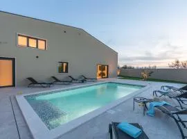 Villa Cesarica by Kompas Villas