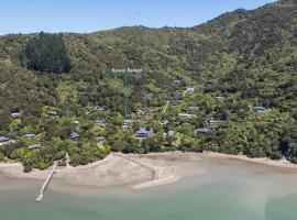 Kereru Retreat at Moetapu Bay, hôtel à Linkwater