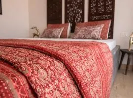 Artistic Haven 1BHK Apartment, Vrindavan