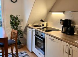 Lindas Strandkörbchen, OG mit Balkon: Elsfleth şehrinde bir otel