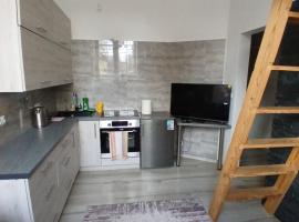 Kawalerka Niepodległości 37 Kraśnik, hotel v destinaci Kraśnik