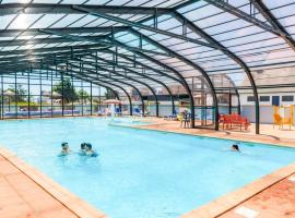 Camping la Corniche, Hotel in Plozévet