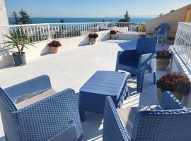 Loft marsa cube vue panoramique vue mer, acomoda&ccedil;&atilde;o com cozinha em La Marsa