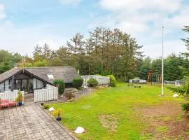 8 person holiday home in Løgstør-By Traum