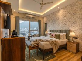 Perfectstayz Premium Pinaaki - Ganges View, hotel poblíž Dehradun Airport - DED, Rišikéš
