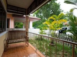 Cozy PUY houses near Bang Tao Beach