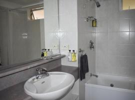 Coast Guard Motor Lodge, hotel in Mount Maunganui