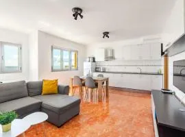 Playa Azul Amplio y luminoso con vistas al mar