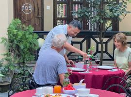 Chitwan Park Village, ξενοδοχείο σε Sauraha