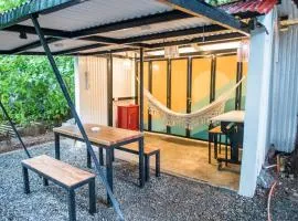 Kelana Nest Camper and Shed - Monkeys, Bats, AC, PetFriendly, BBQ