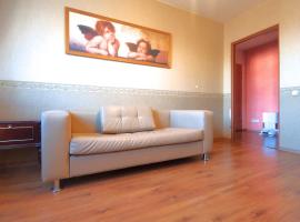 2-х комнатная квартира в центре, hotel que admite mascotas en Karagandá